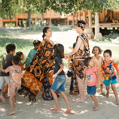 Axioo: Sumba: The Edge of Magic