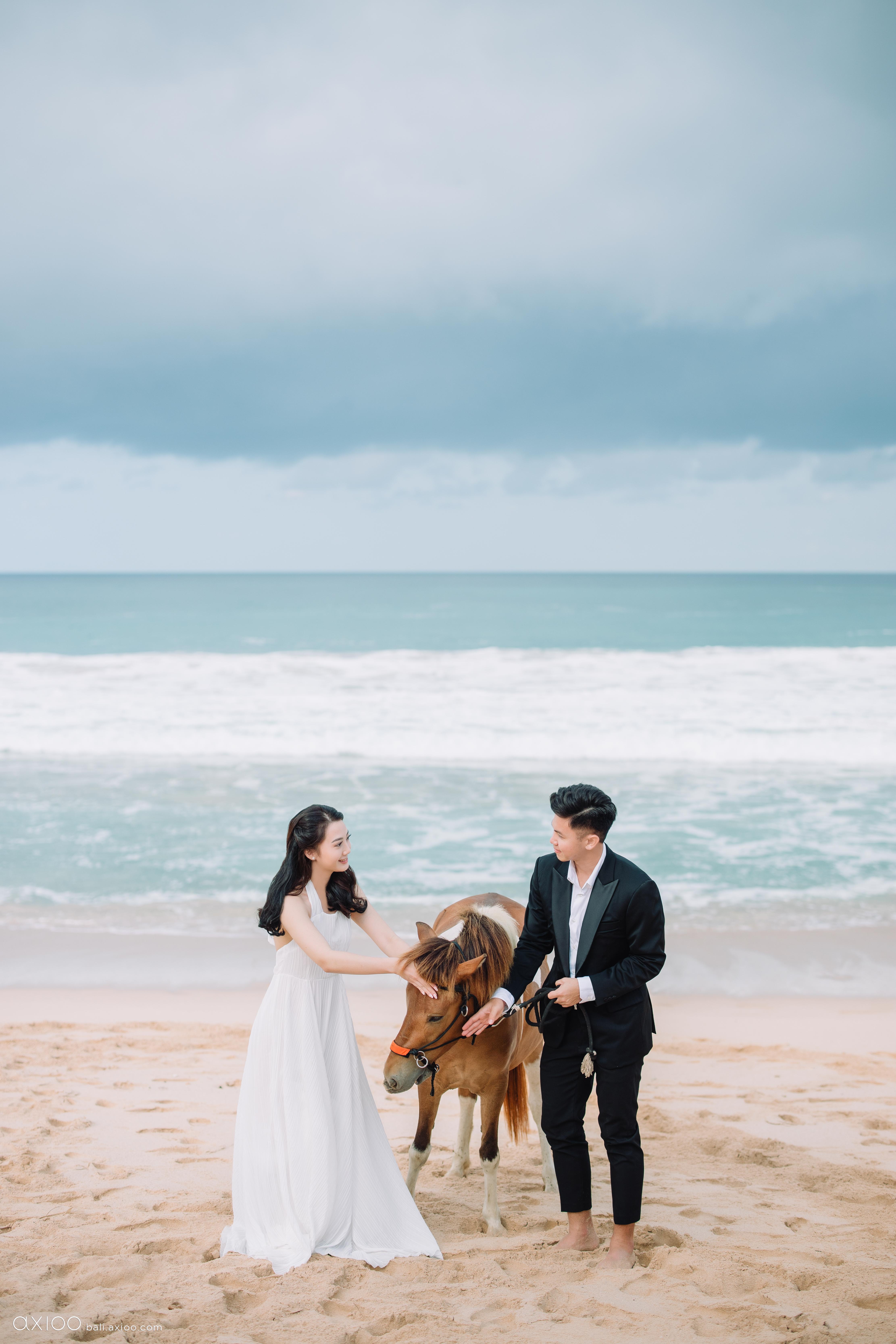 Axioo: Sumba: The Edge of Magic