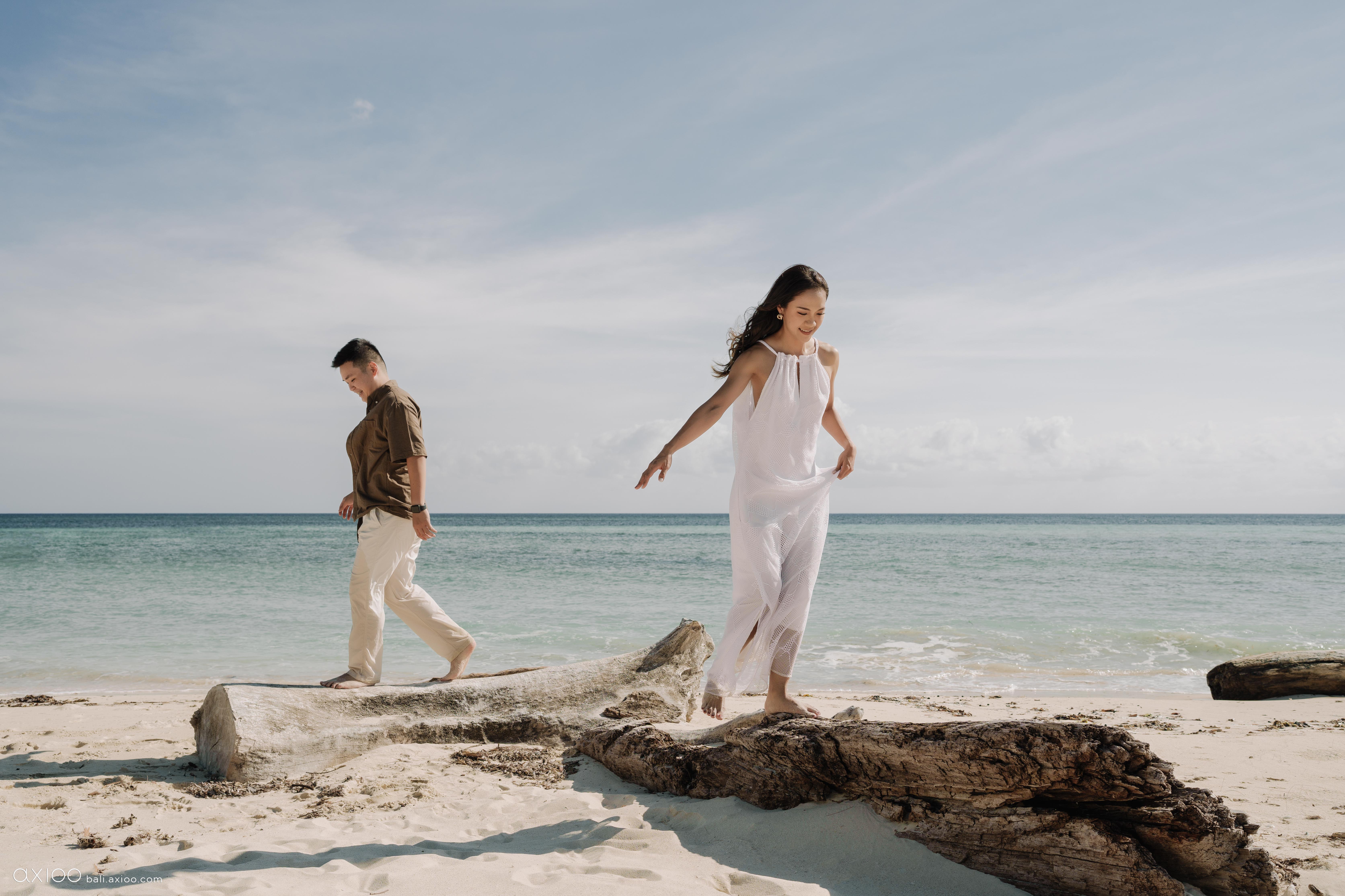 Axioo: Sumba: The Edge of Magic