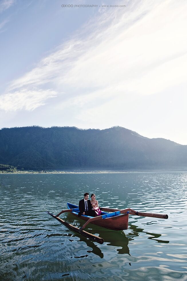 Axioo: Magical Chemistry